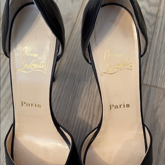 Christian Louboutin Armadillo crepe leather heels - Picture 4 of 7